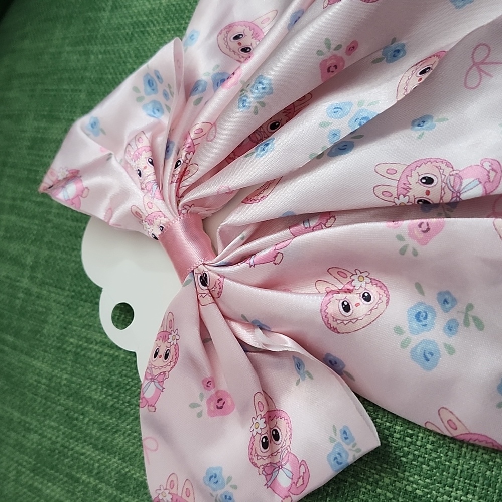 Labubu Inspired Hair Bow (Lt Pink)
